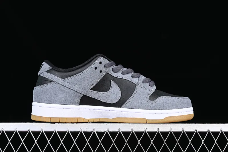 All categories Nk SB Dunk series Nk SB Dunk Low low-top sneakers Nk SB Dunk Low TRD haze wolf gray SB smashed backboard high-top sneakers AR0778-001